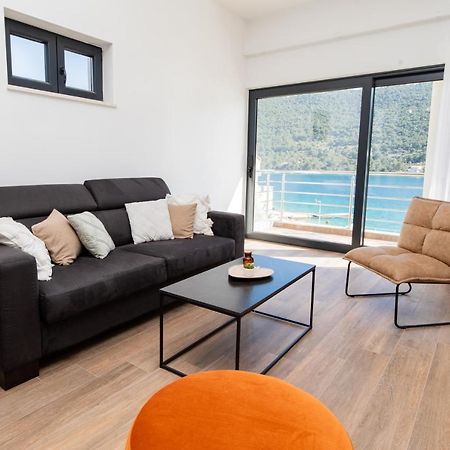 שיבניק Apartments Suzy מראה חיצוני תמונה