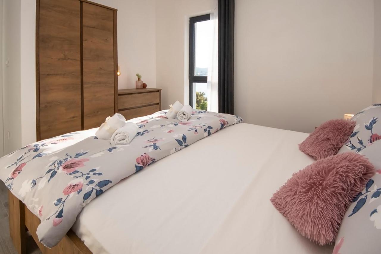 שיבניק Apartments Suzy מראה חיצוני תמונה