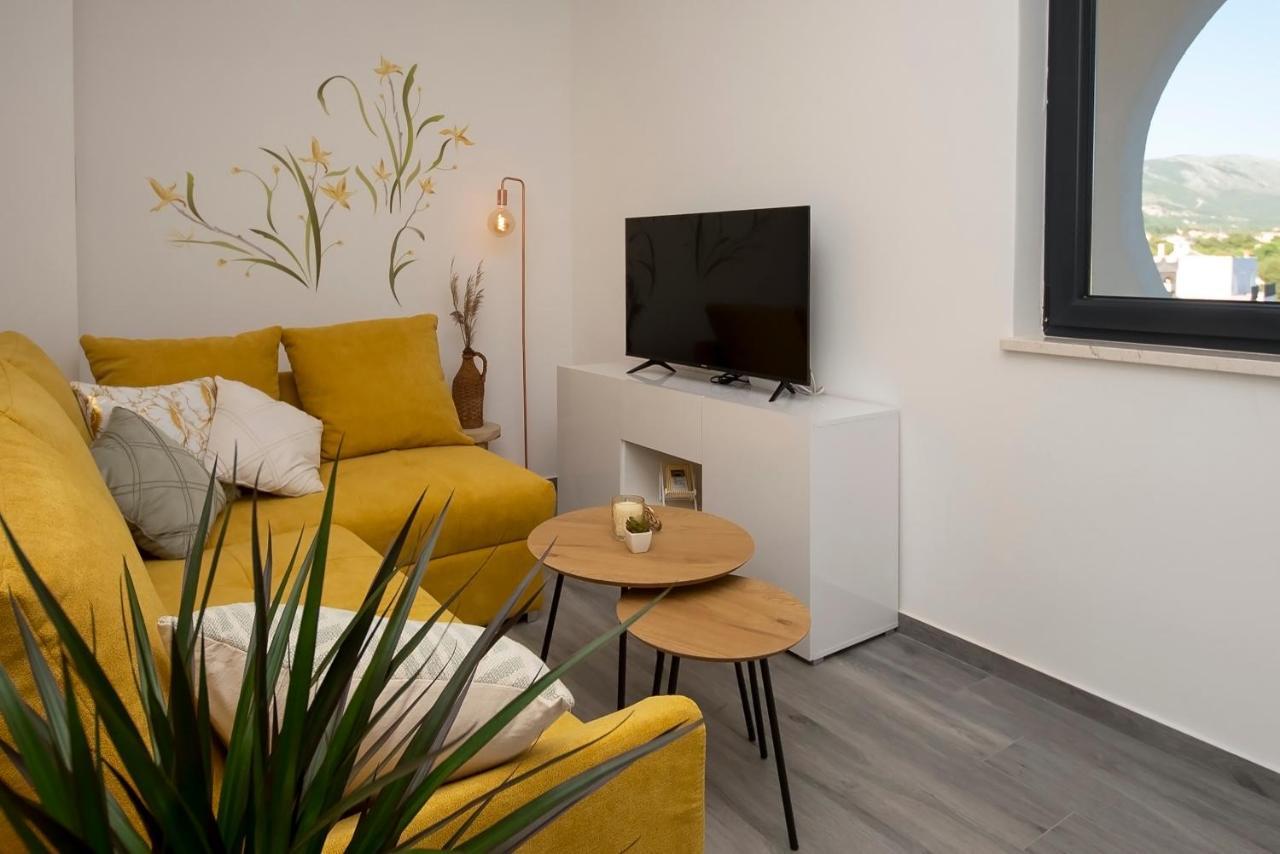 שיבניק Apartments Suzy מראה חיצוני תמונה